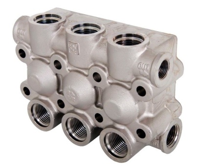 58120241 Голова помпы  EVOLUTION E2B2014 без регулятора