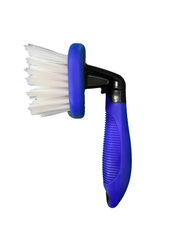 XSS-15 Щетка для мойки шин TORNADO длина 18,5см. ширина 12см. высота щетины 3,5 см.