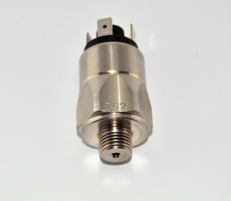 R+M 913186203 Мембранный выключатель давления 300bar, контакт 4A-24V-250V (AC1), 14внеш, нерж.с